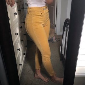 American Eagle Mustard Colored Jeans